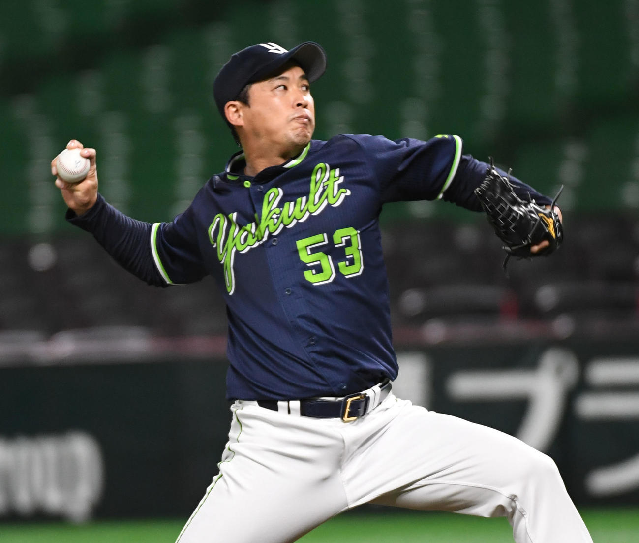 ソフトバンク対ヤクルト　5回からマウンドに上がったヤクルト五十嵐は3人をピシャリと抑える（撮影・今浪浩三）