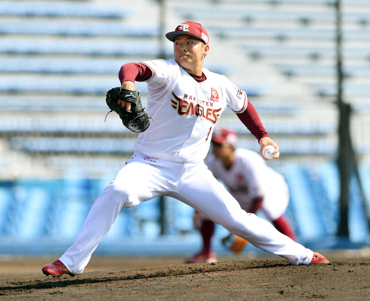 楽天対中日　先発で力投する楽天松井（撮影・滝沢徹郎）