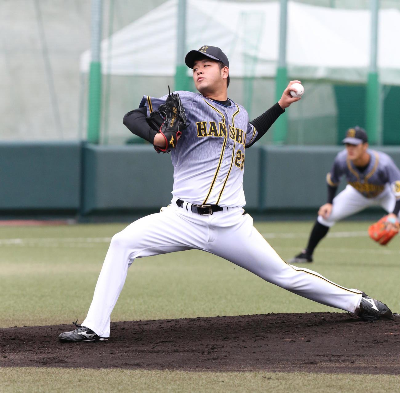 ソフトバンク戦に先発した阪神高橋は、4回1失点と好投する（撮影・菊川光一）