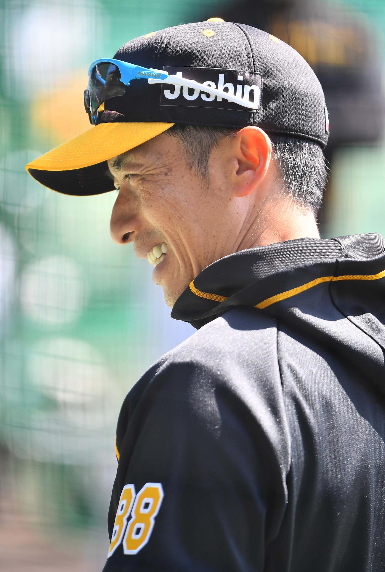 笑顔を見せる阪神矢野監督（撮影・上田博志）