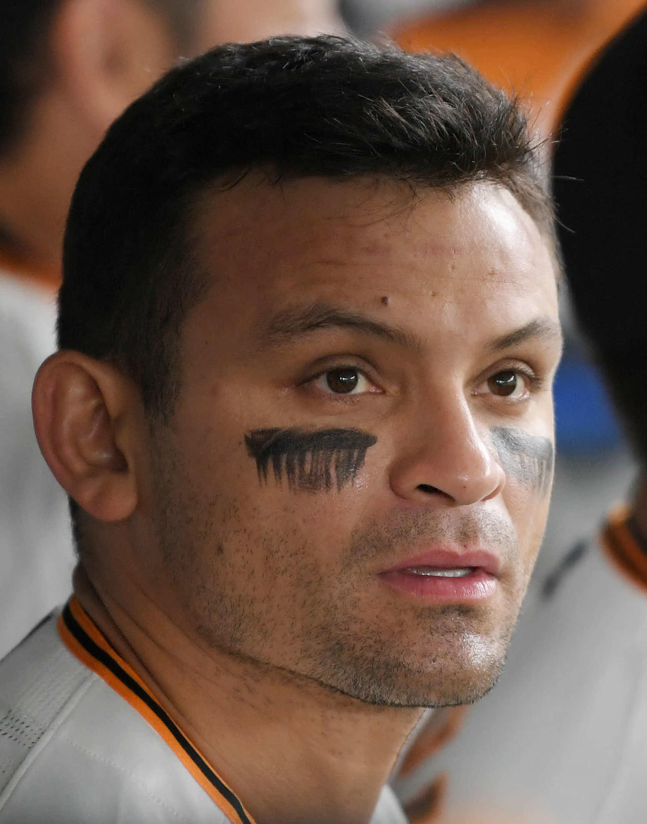巨人対楽天　試合開始前、試合に望む巨人パーラの「アイブラック」が鮫の歯のように見えた（撮影・加藤諒）