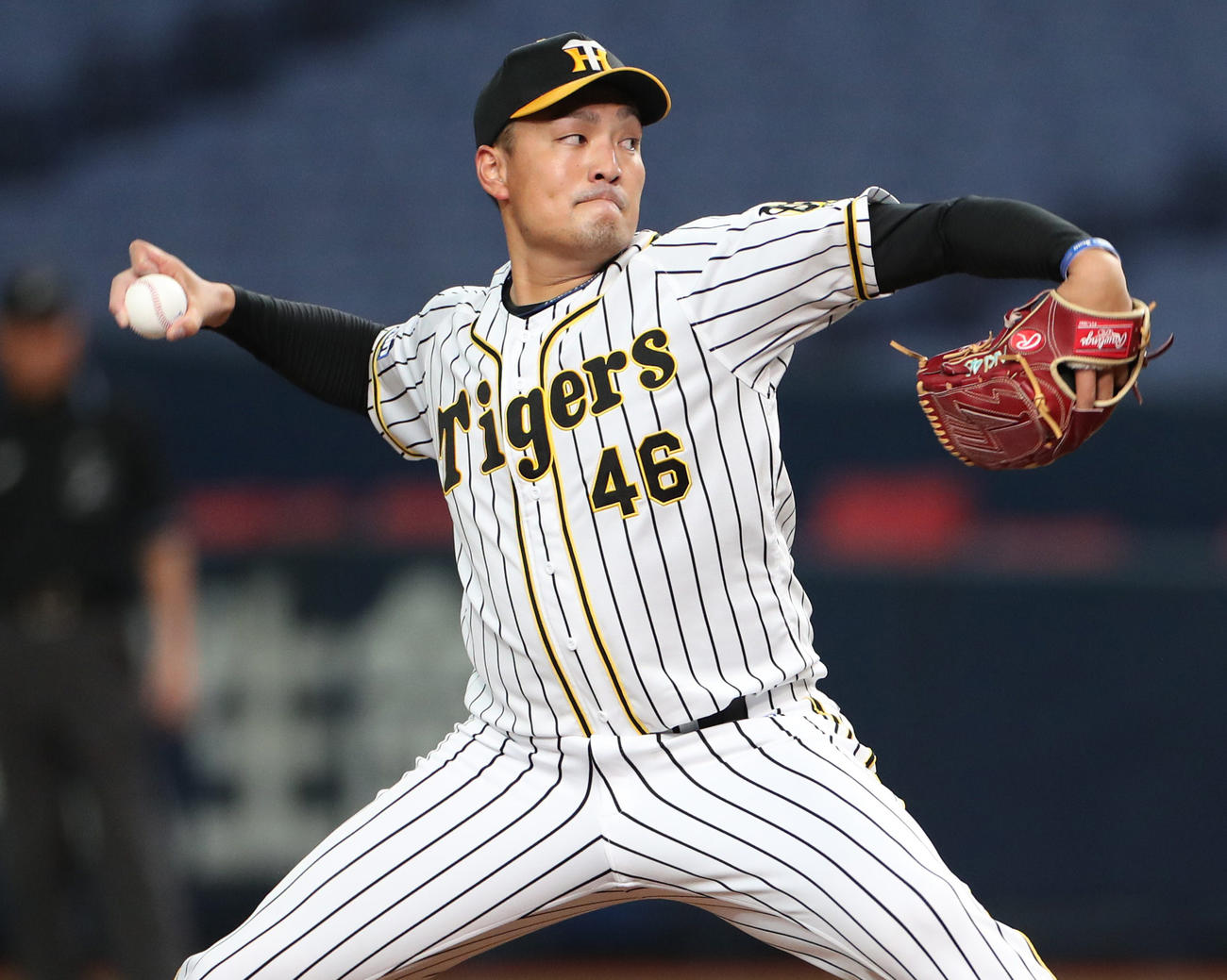 阪神対オリックス　5回3安打無失点と好投する秋山拓巳（撮影・清水貴仁）