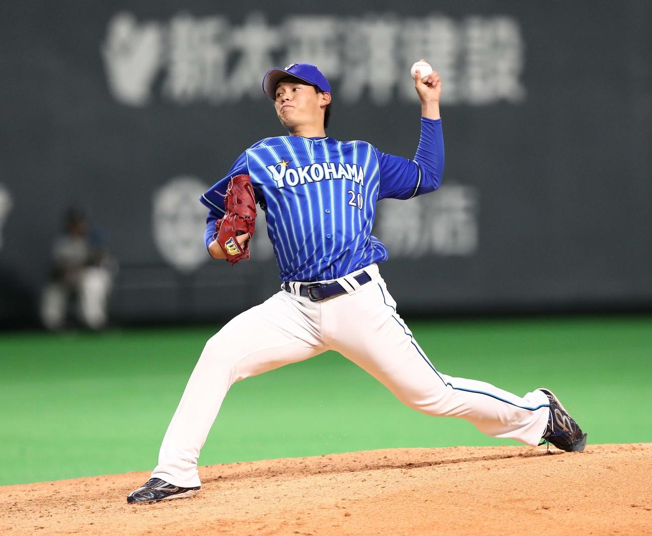 5回から登板し好投したDeNA坂本（撮影・黒川智章）