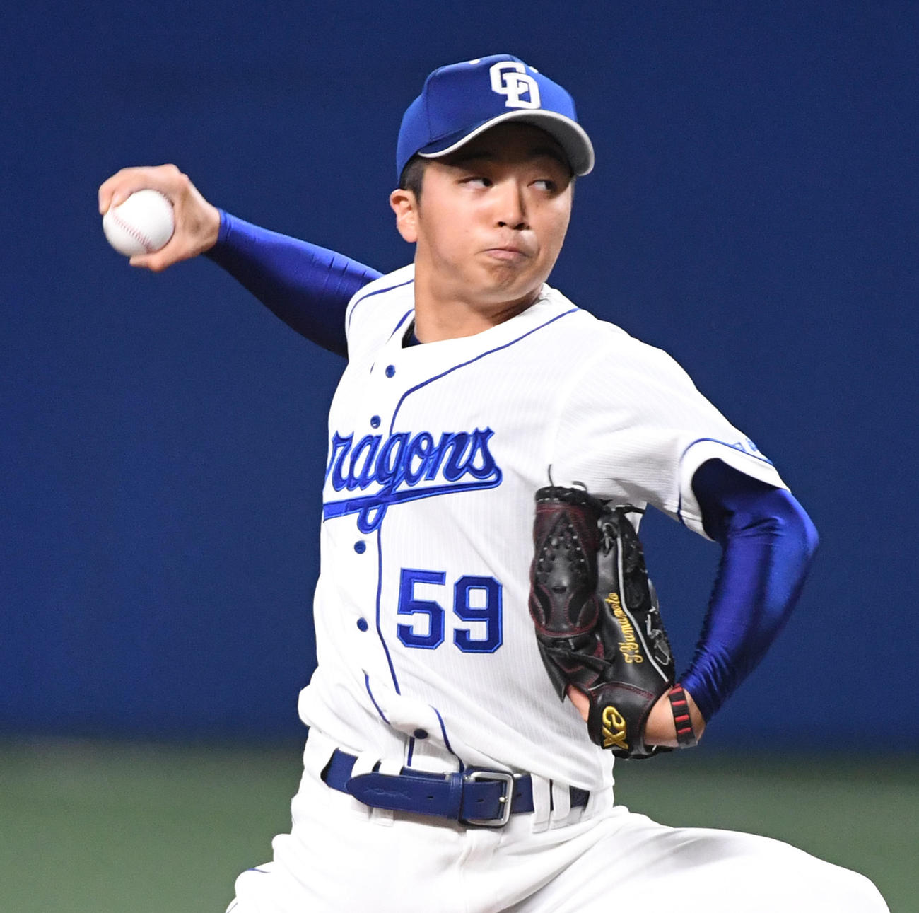 中日対ロッテ　中日先発の山本（撮影・前岡正明）