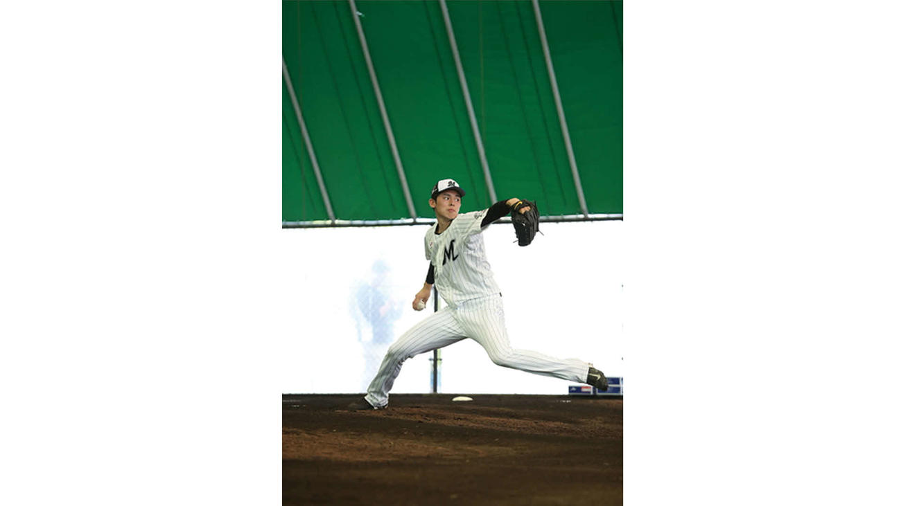 球団オフィシャルカメラマンが撮影したロッテ佐々木朗の写真