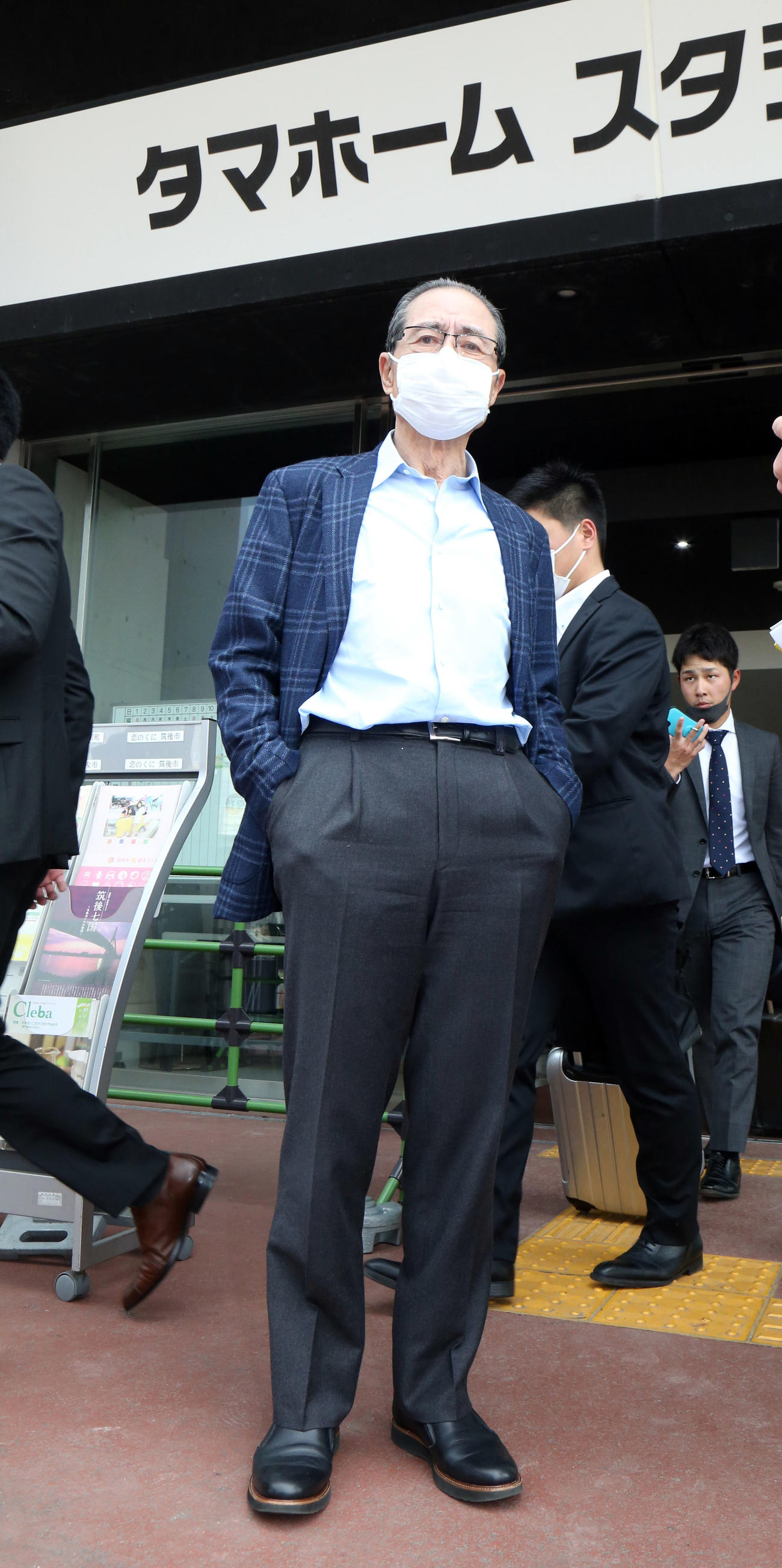 質問に答える王ソフトバンク球団会長（撮影・栗木一考）