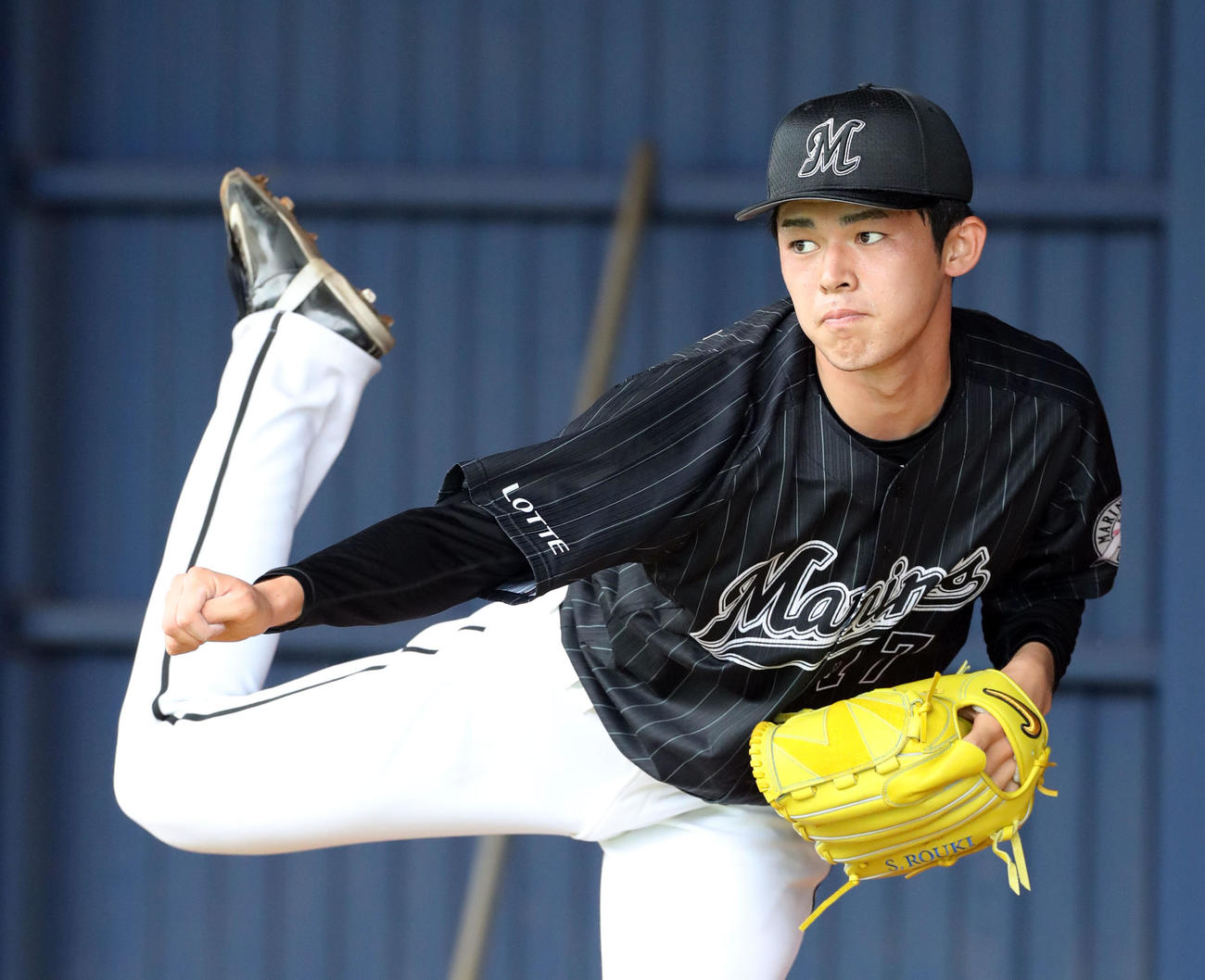 ロッテ佐々木朗希（2020年2月15日撮影）