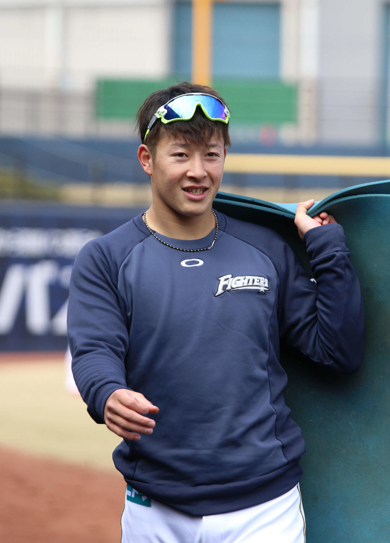 2軍の全体練習に復帰した日本ハム吉田輝（撮影・木下大輔）
