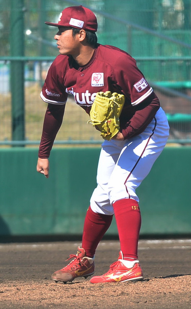ロッテ対楽天　2番手で登板し1回を3者凡退に抑えた楽天木村