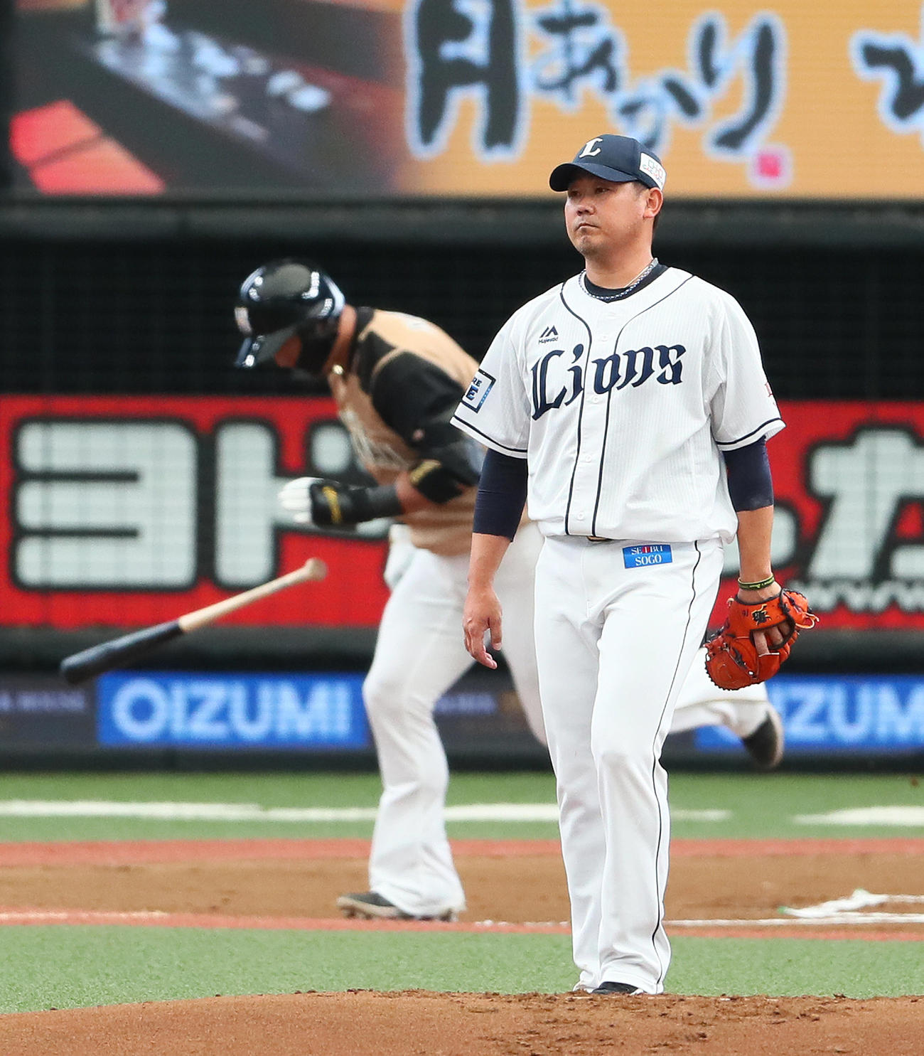 西武対日本ハム　1回表日本ハム2死一塁、中田を右飛に仕留める松坂（撮影・足立雅史）