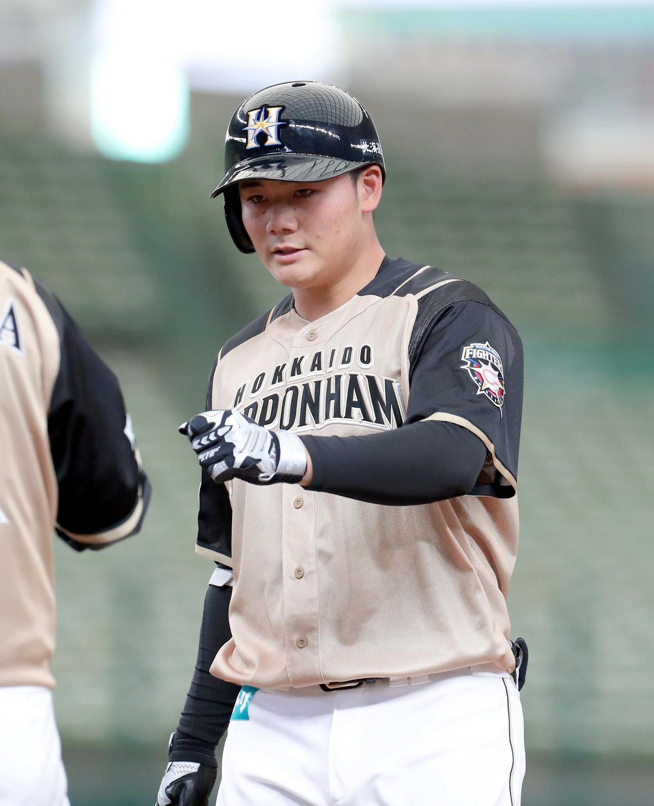 西武対日本ハム　7回表日本ハム2死一塁、清宮は中前打を放つ（撮影・佐藤翔太）
