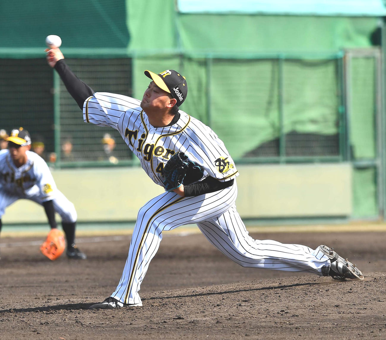 阪神対ソフトバンク2軍戦　阪神3番手の斎藤友貴哉（撮影・上田博志）