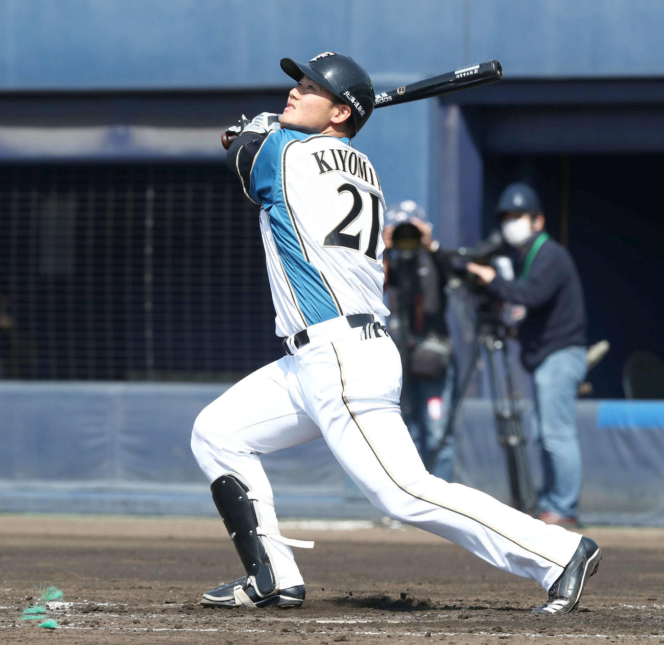日本ハム対西武　1回裏日本ハム2死二塁、左飛に終わる清宮（撮影・黒川智章）