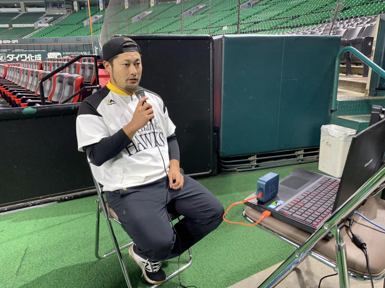 オンライン取材に応じる森唯斗（球団提供）