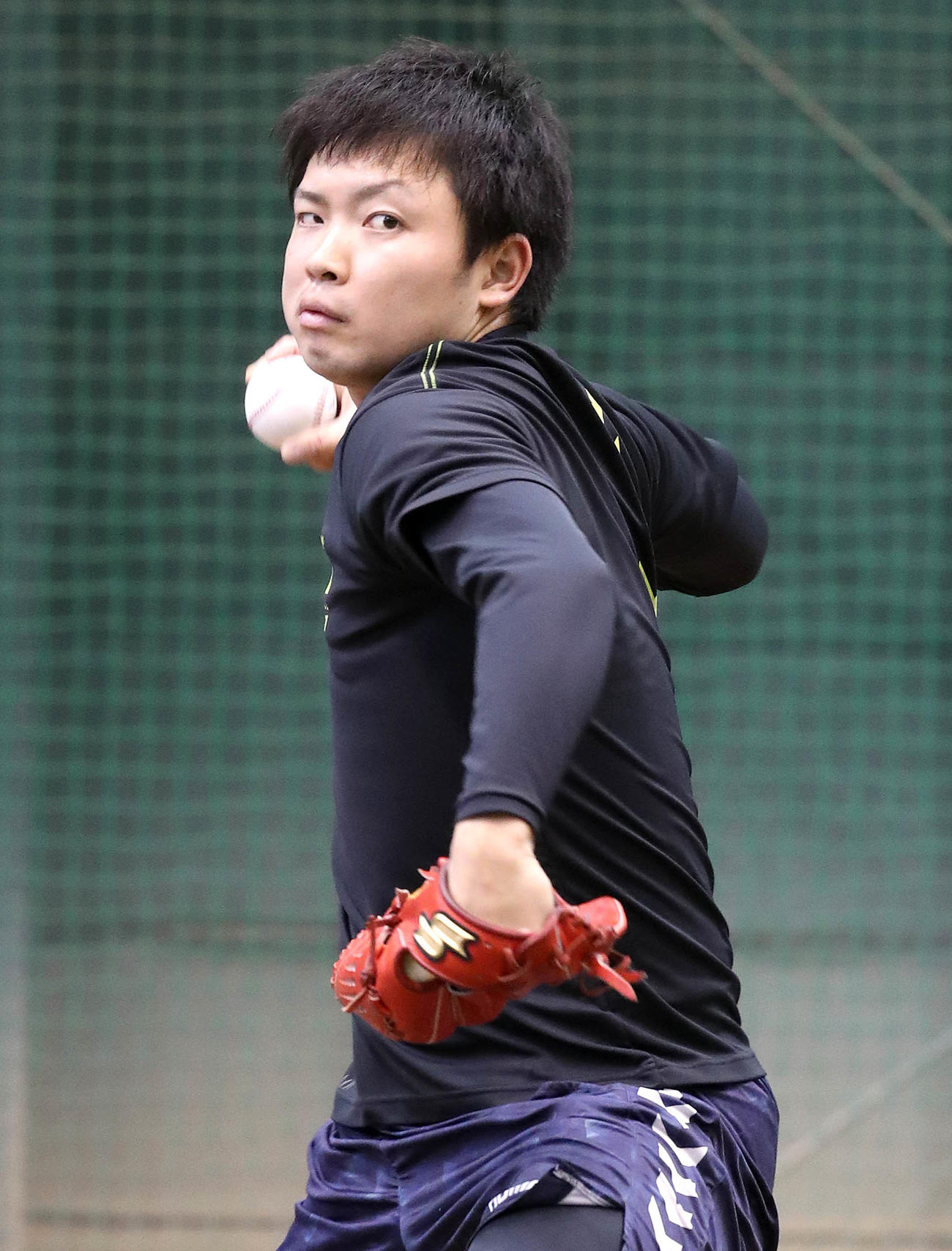 ブルペン投球する巨人高田（提供：読売巨人軍）