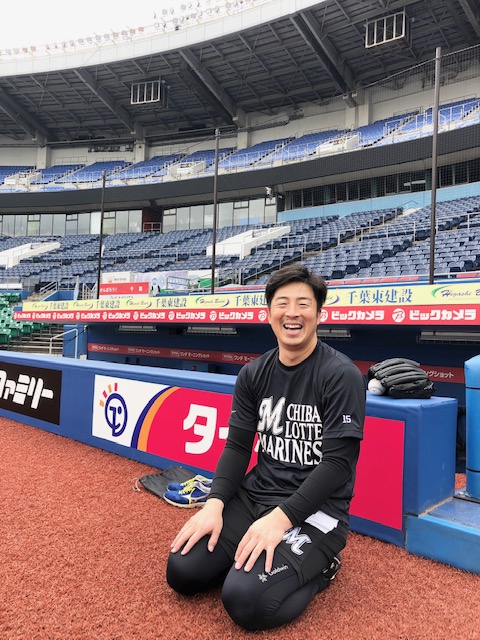 ZOZOマリンで自主練習を行ったロッテ美馬（球団提供）