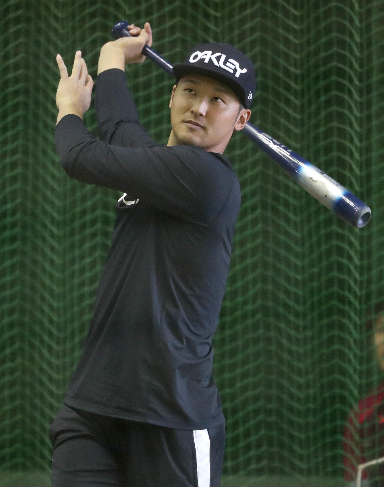 個人調整練習に臨んだ巨人吉川尚