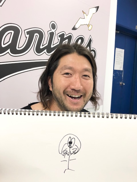 「ドラえもん描いて」に胴体が棒人間のイラストを描いたロッテ石川