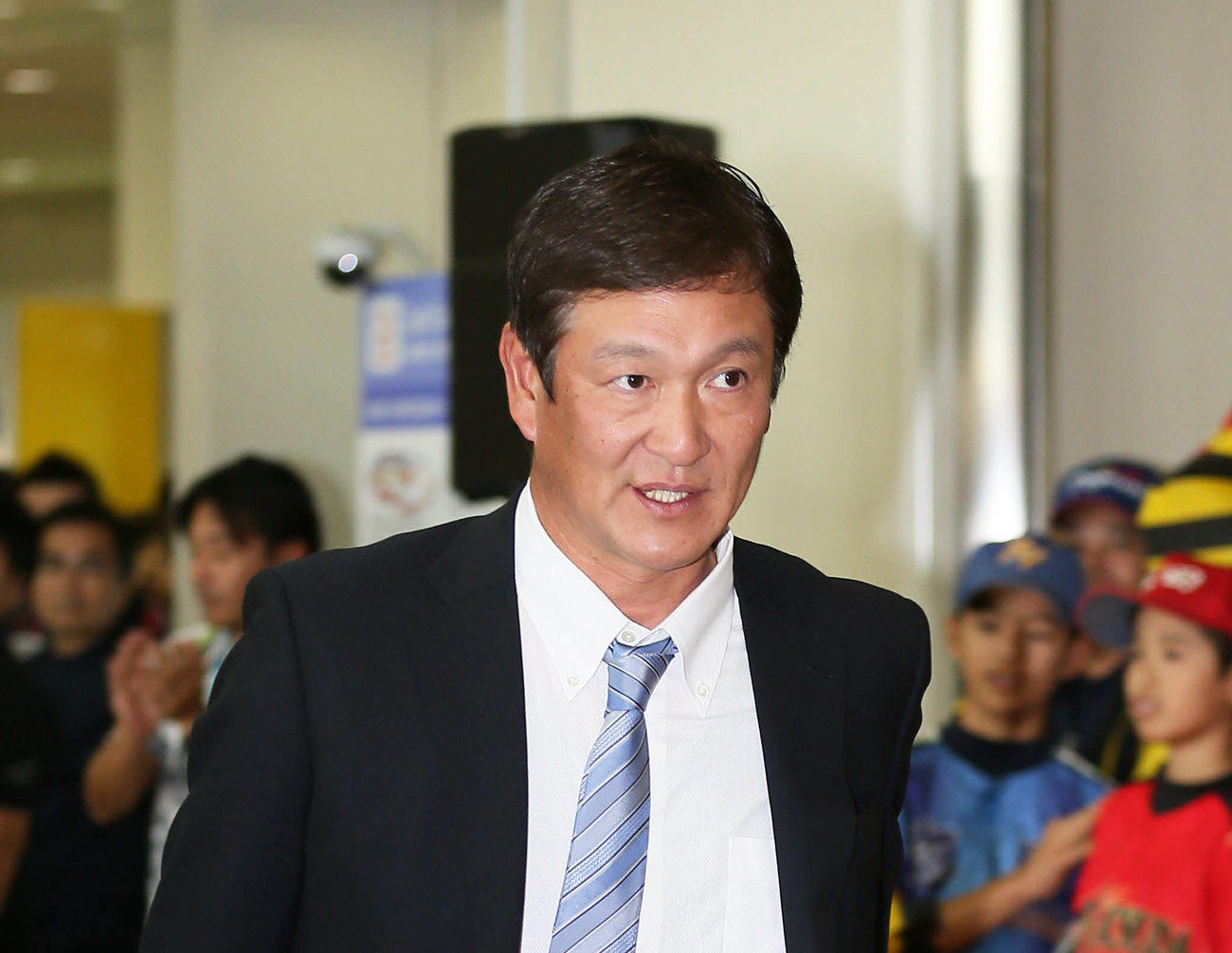片岡篤史氏