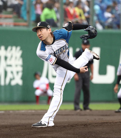 日本ハム金子千尋
