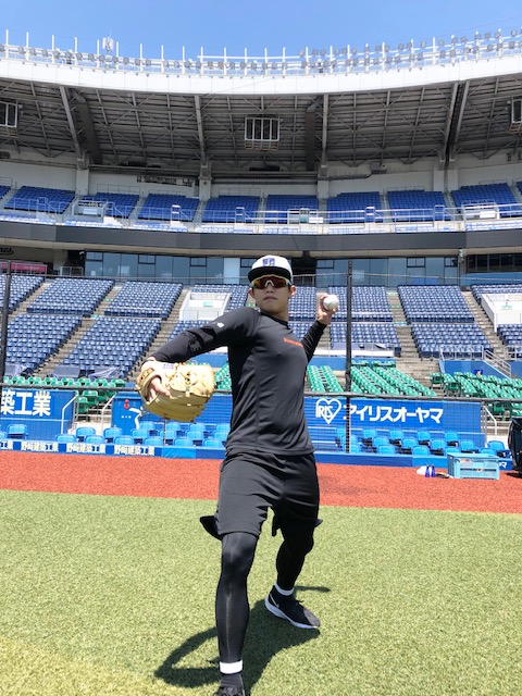 ZOZOマリンで自主練習を行ったロッテ・チェン
