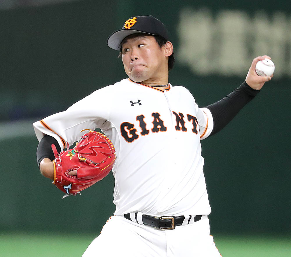 東京ドームで打者相手に投げ込んだ巨人田口（提供：読売巨人軍）