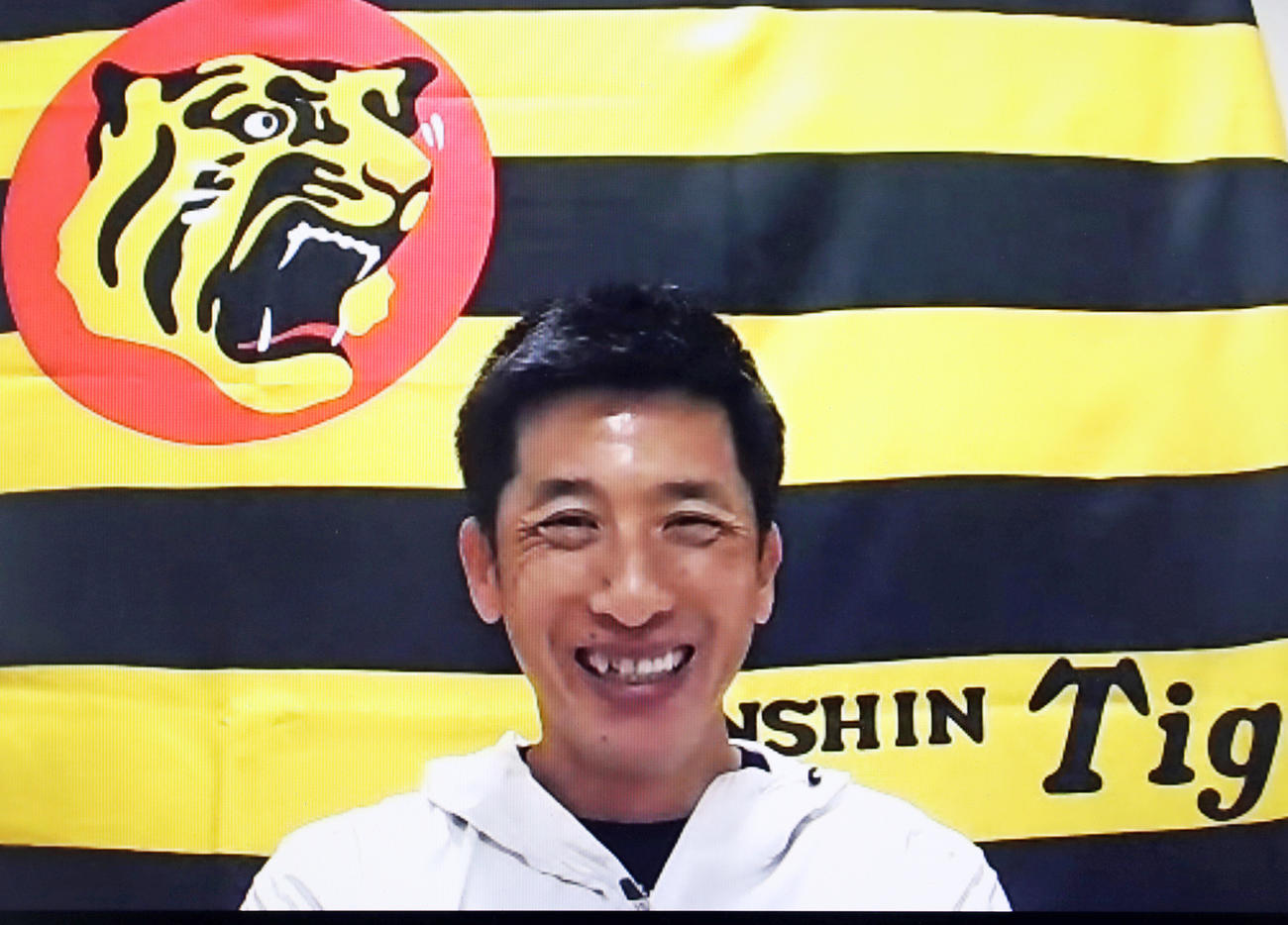 オンライン取材で笑顔を見せる阪神矢野監督（撮影・前田充）