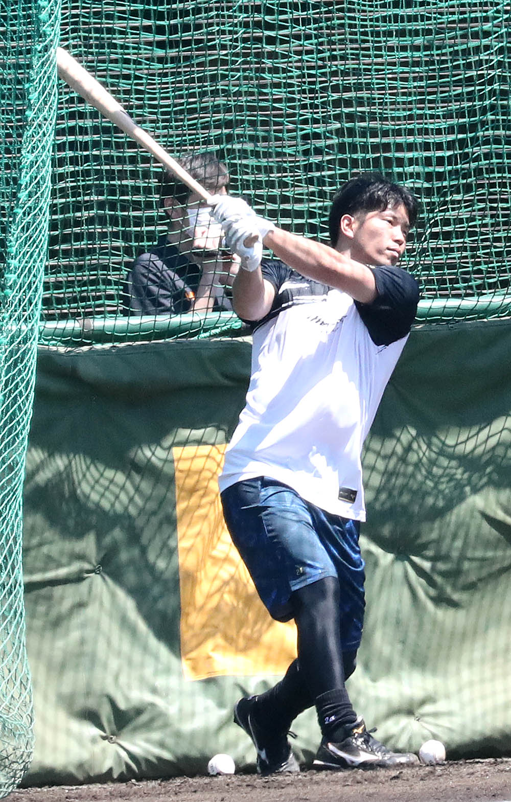 打撃練習する巨人大城（提供：読売巨人軍）