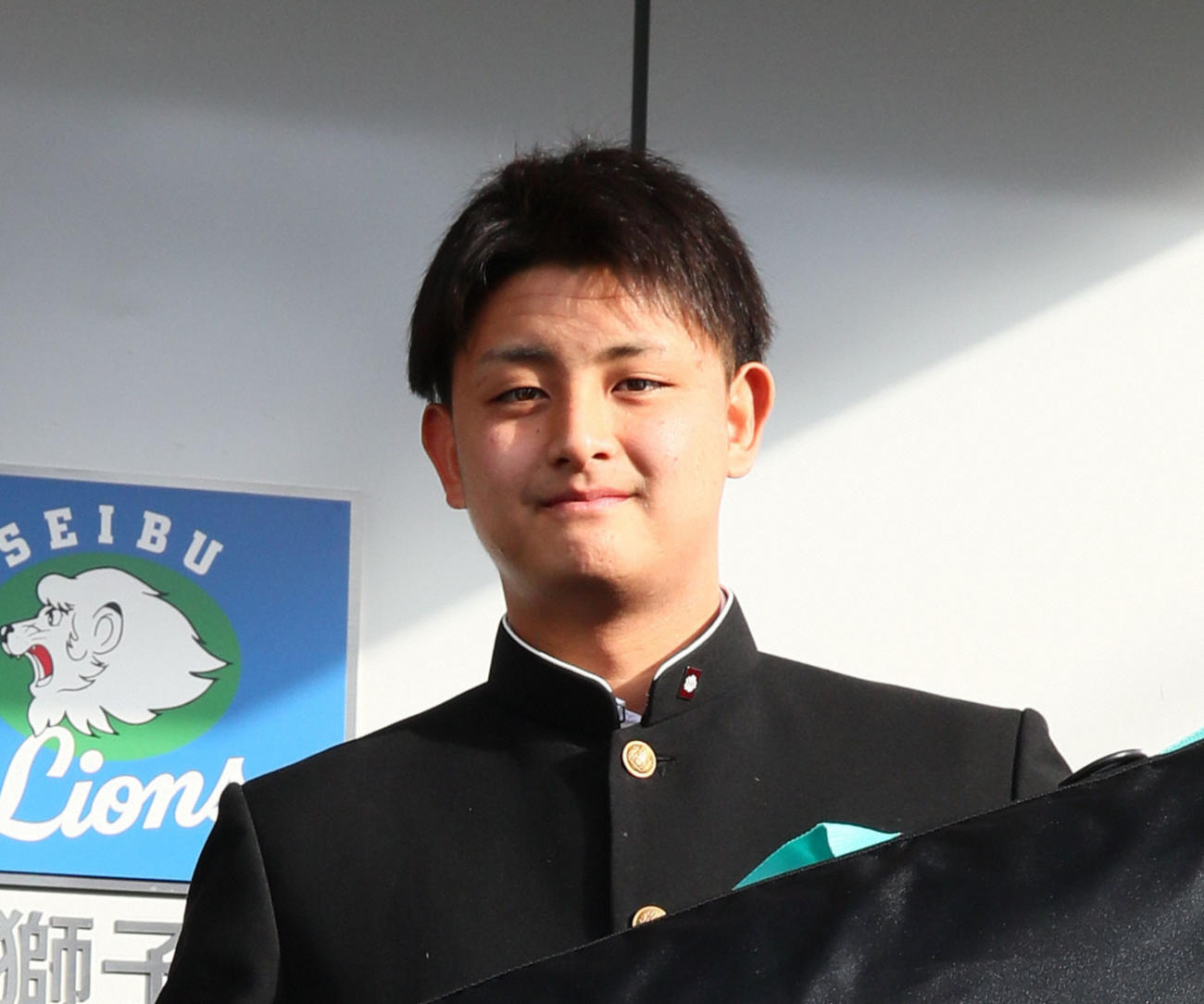 西武井上広輝
