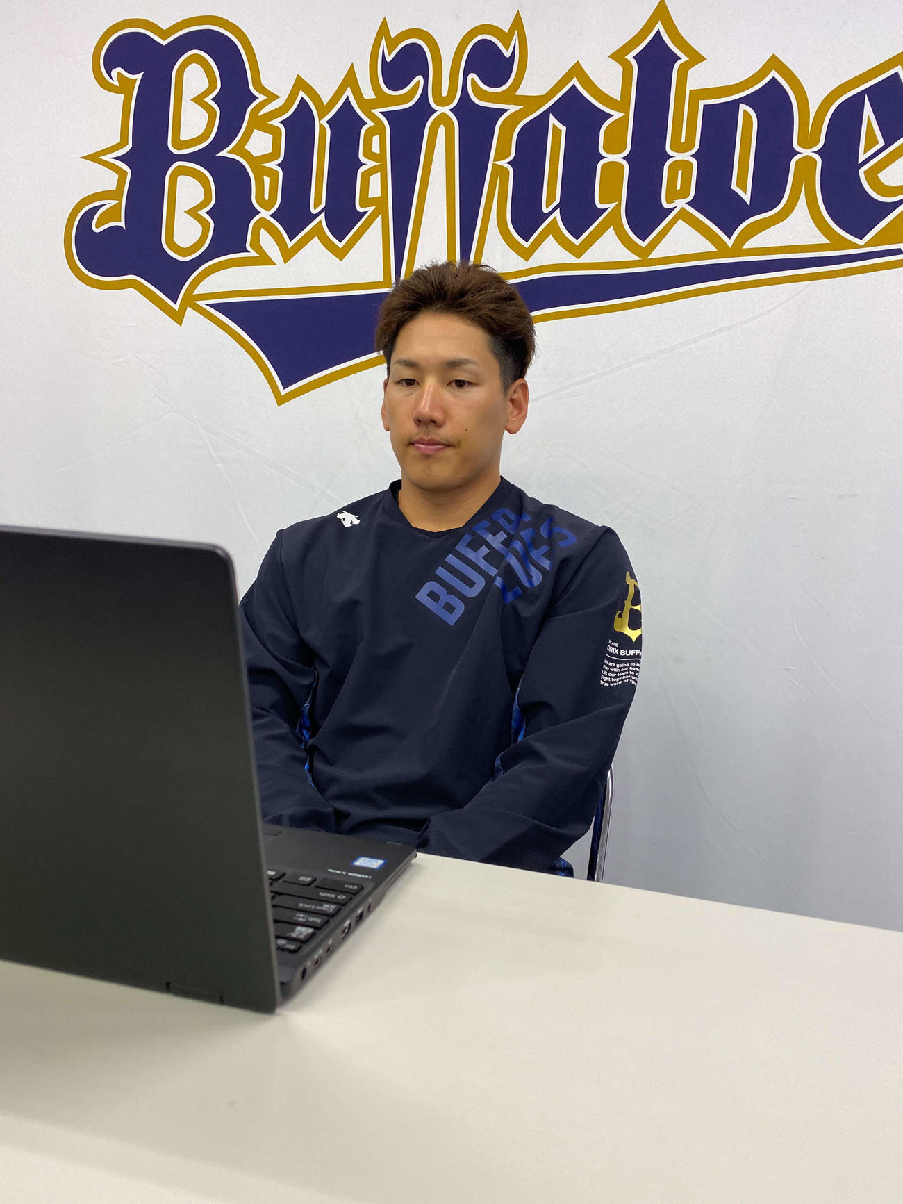 報道陣とのオンライン取材に応じるオリックス吉田正（球団提供）