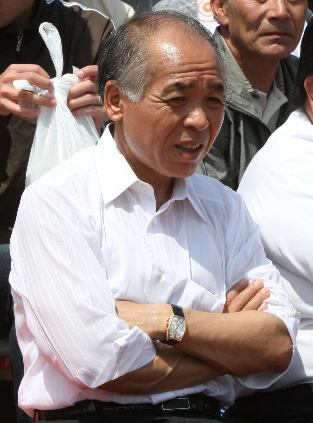 08年7月5日、オリックス戦を観戦する鈴木宗男氏