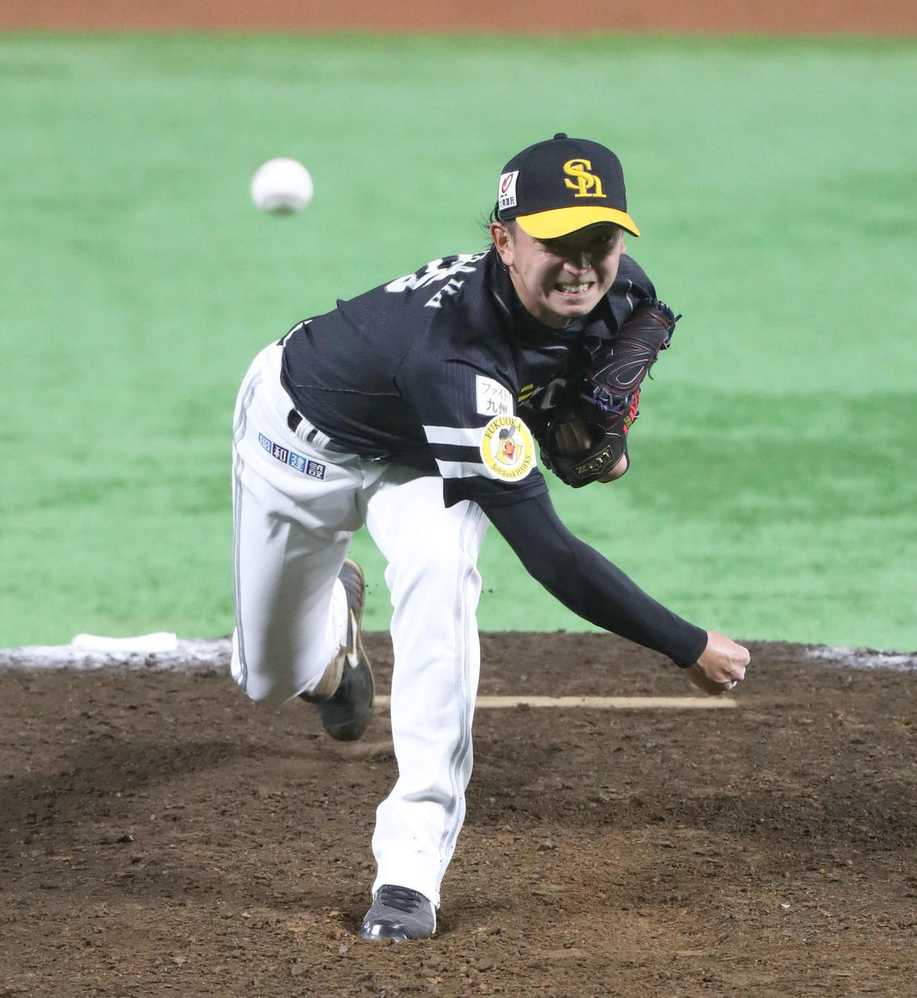 紅白戦で紅組2番手でマウンドに上がったソフトバンク東浜は3回1安打無失点の好投を見せた
