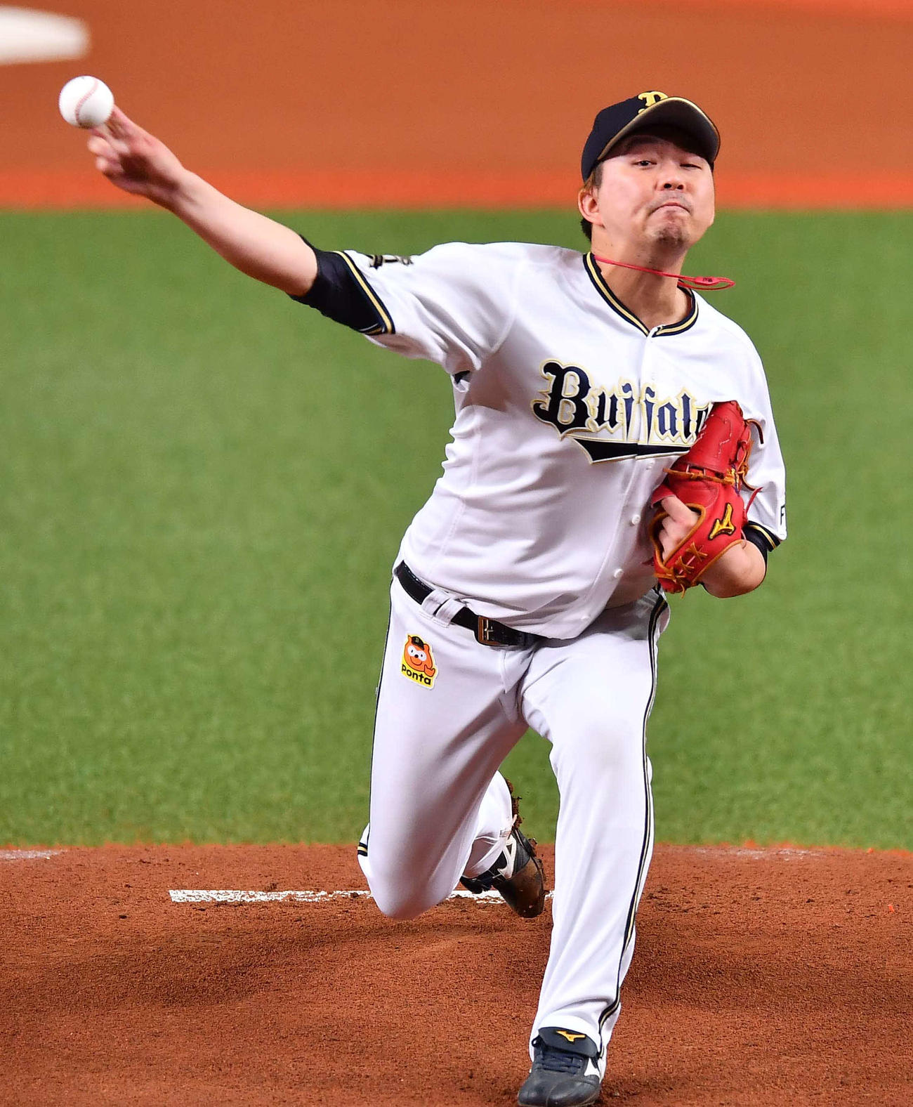 白組先発の荒西（撮影・上田博志）