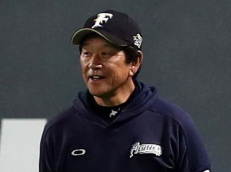 日本ハム栗山監督（2020年3月3日撮影）