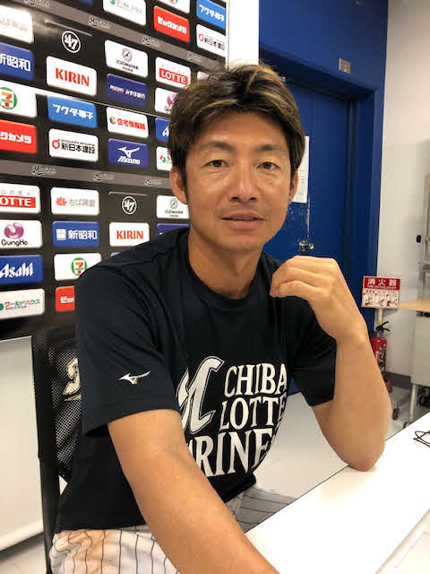 球団公式SNSでファンからの質問に回答したロッテ鳥谷（球団提供）