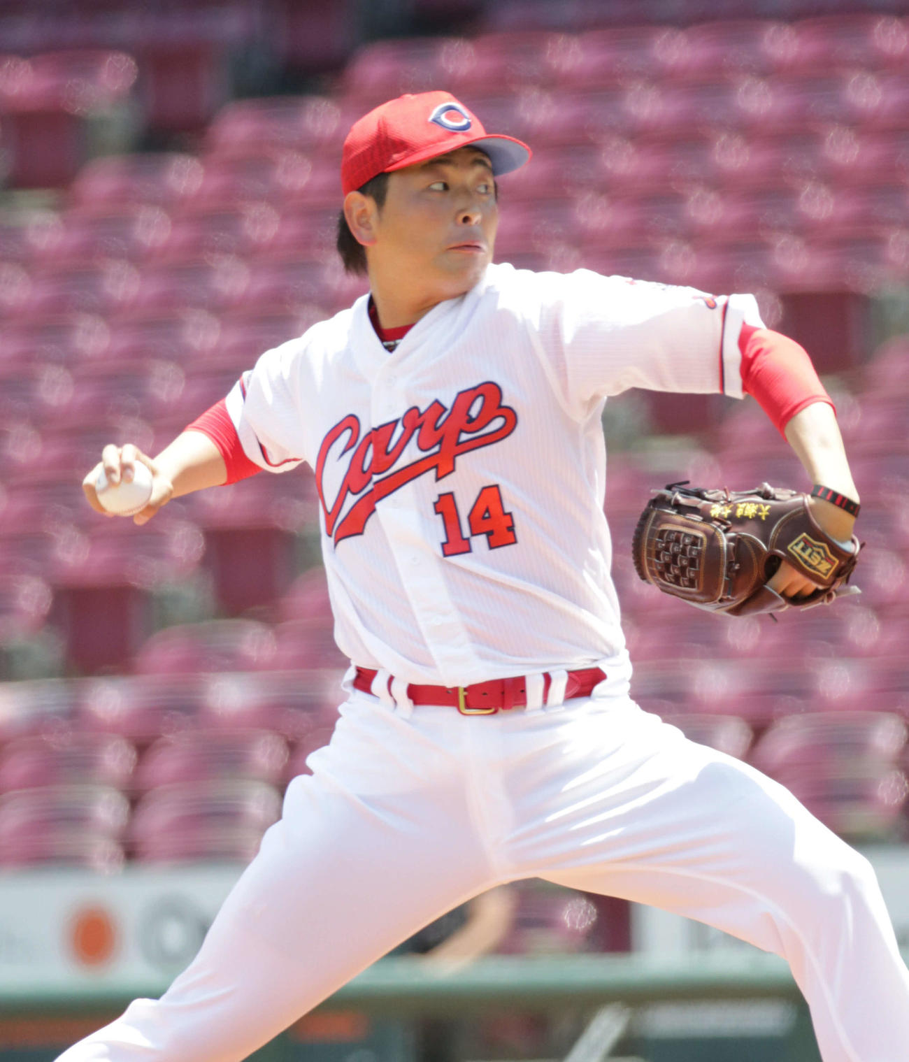 広島紅白戦　紅組先発の広島大瀬良（撮影・加藤孝規）