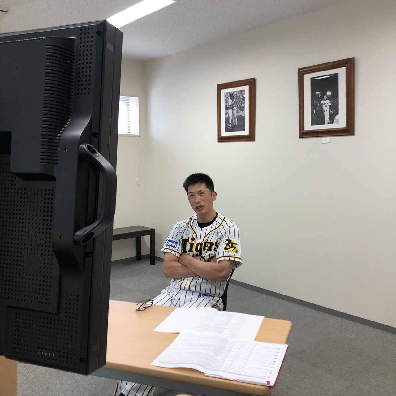 オンラインミーティングでファンと交流する阪神矢野燿大監督（球団提供）