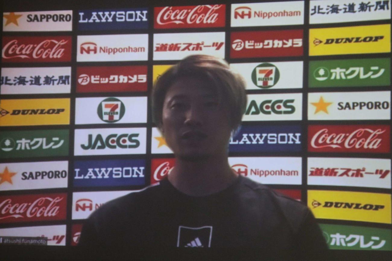 オンライン取材に応じる日本ハム西川（撮影・山崎純一）