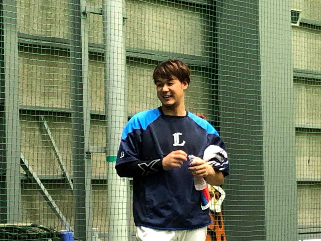 巨人との練習試合に向け、調整する西武高橋光成（球団提供）