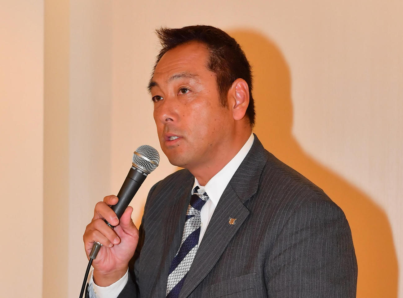 森忠仁事務局長
