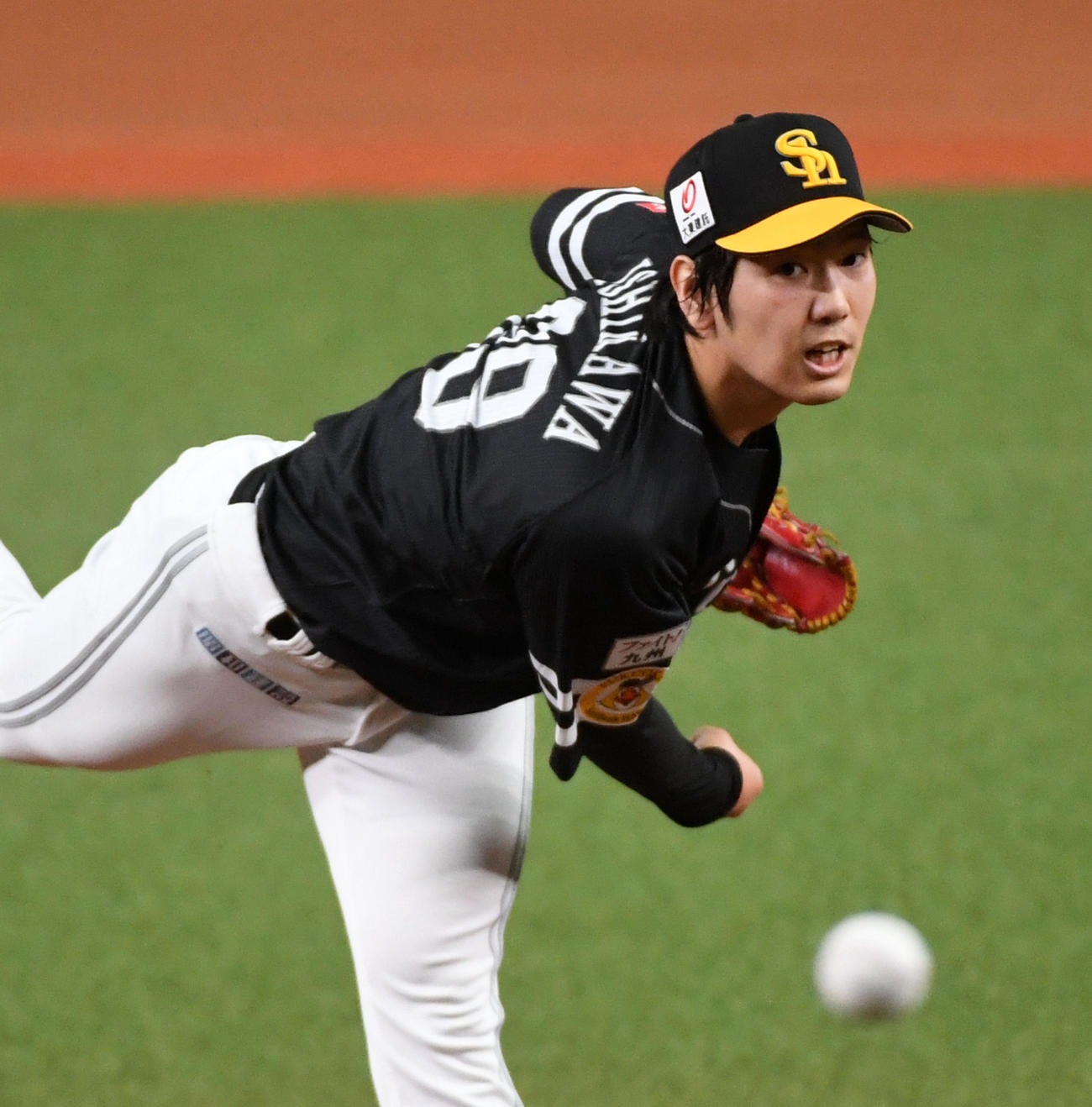 オリックス対ソフトバンク　ソフトバンク先発の石川（撮影・前岡正明）