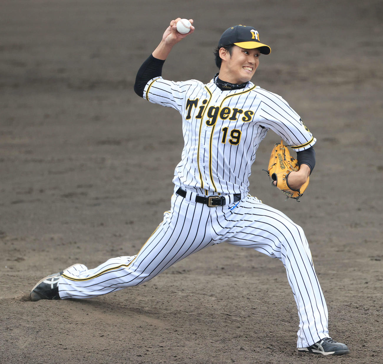 2軍練習試合　阪神対ソフトバンク　6回から登板するもソフトバンク打線に捕まり8回途中で降板となる藤浪（代表撮影）