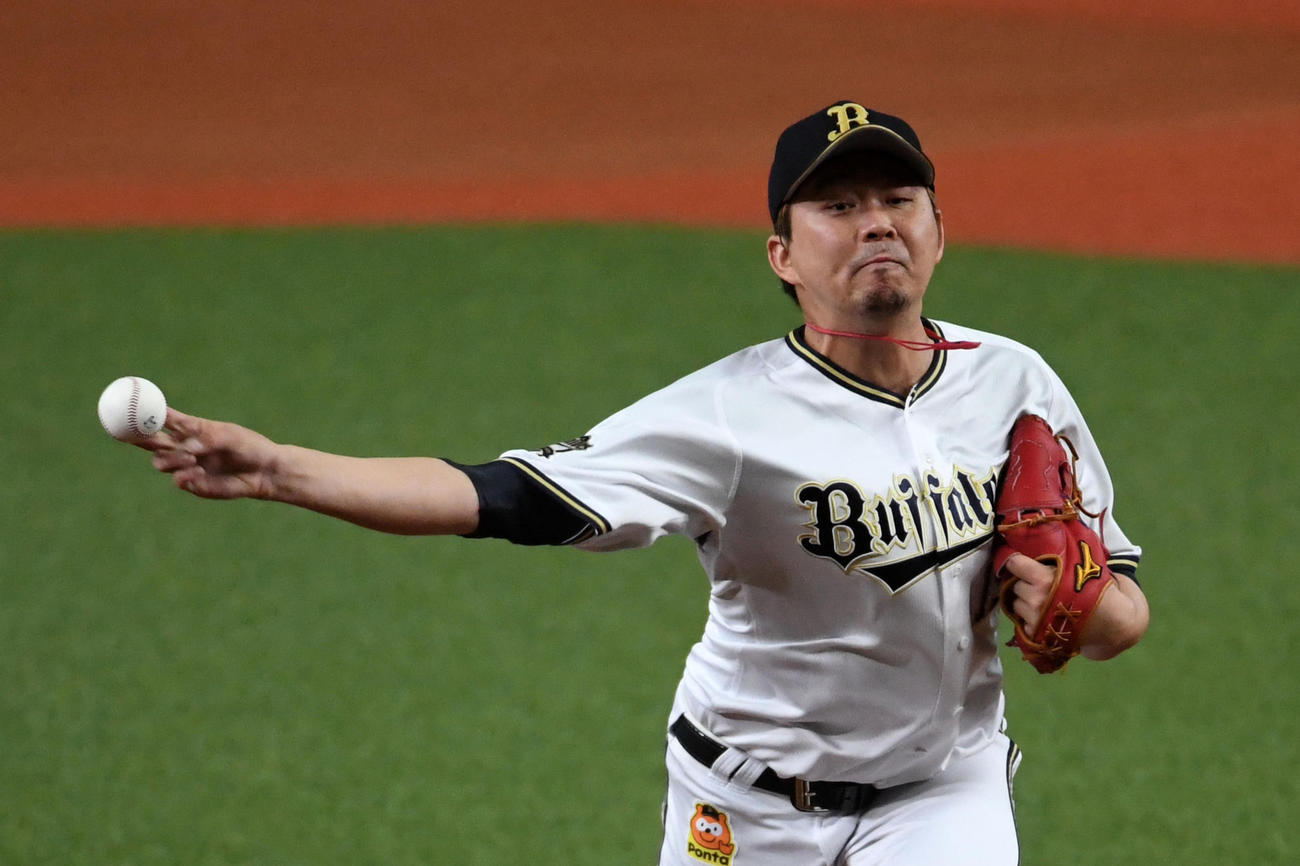 オリックス対ソフトバンク　オリックス先発の荒西（撮影・前岡正明）