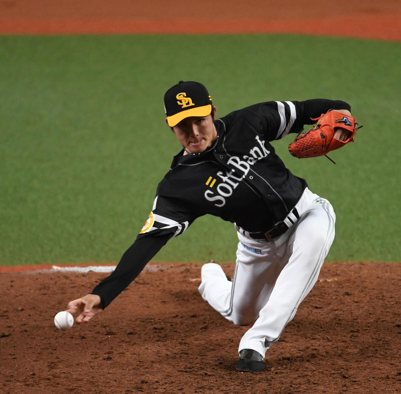 オリックス対ソフトバンク　ソフトバンク2番手の高橋礼（撮影・前岡正明）
