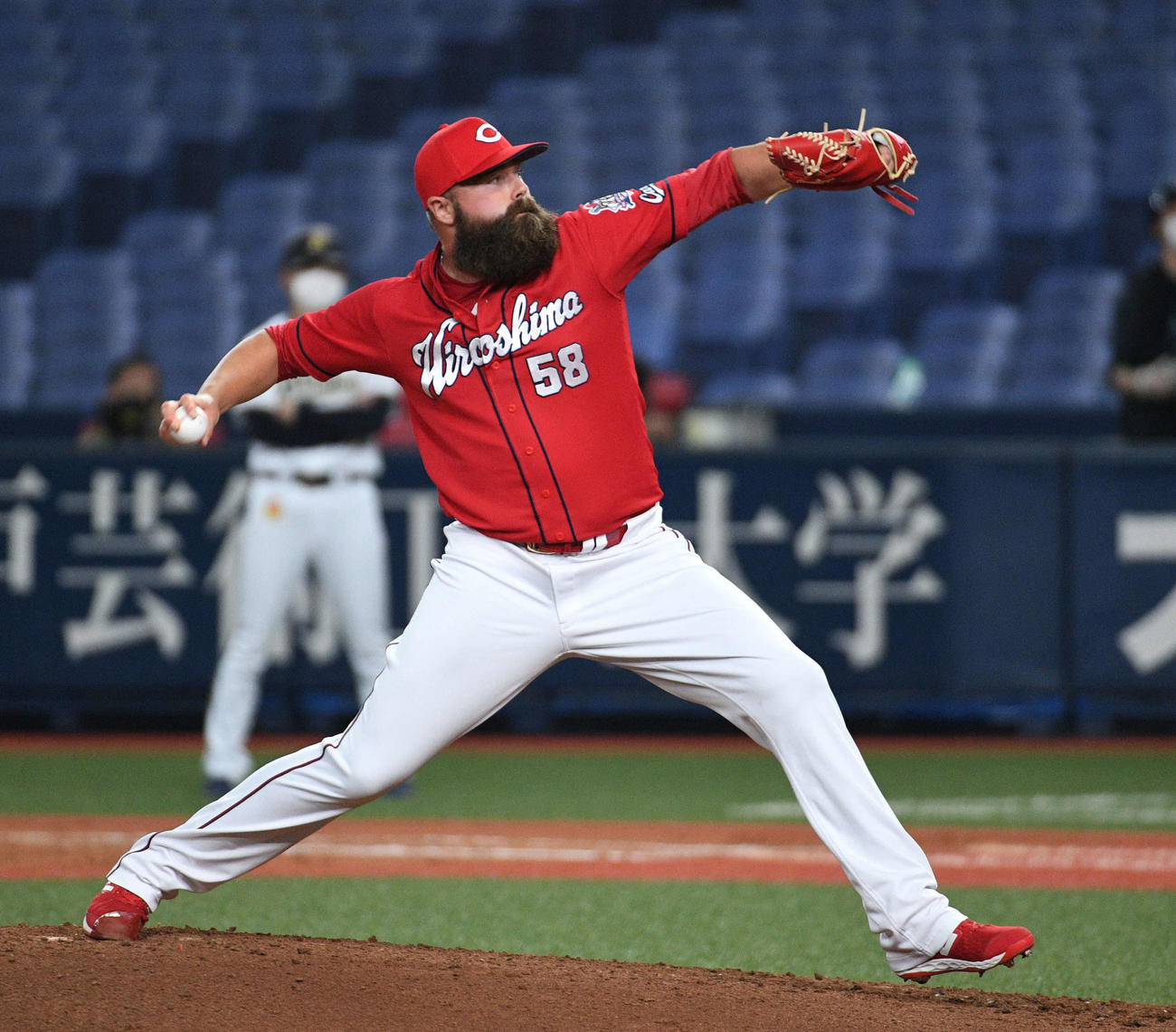 オリックス対広島　8回裏オリックス無死から登板したD・ジョンソン（撮影・渦原淳）