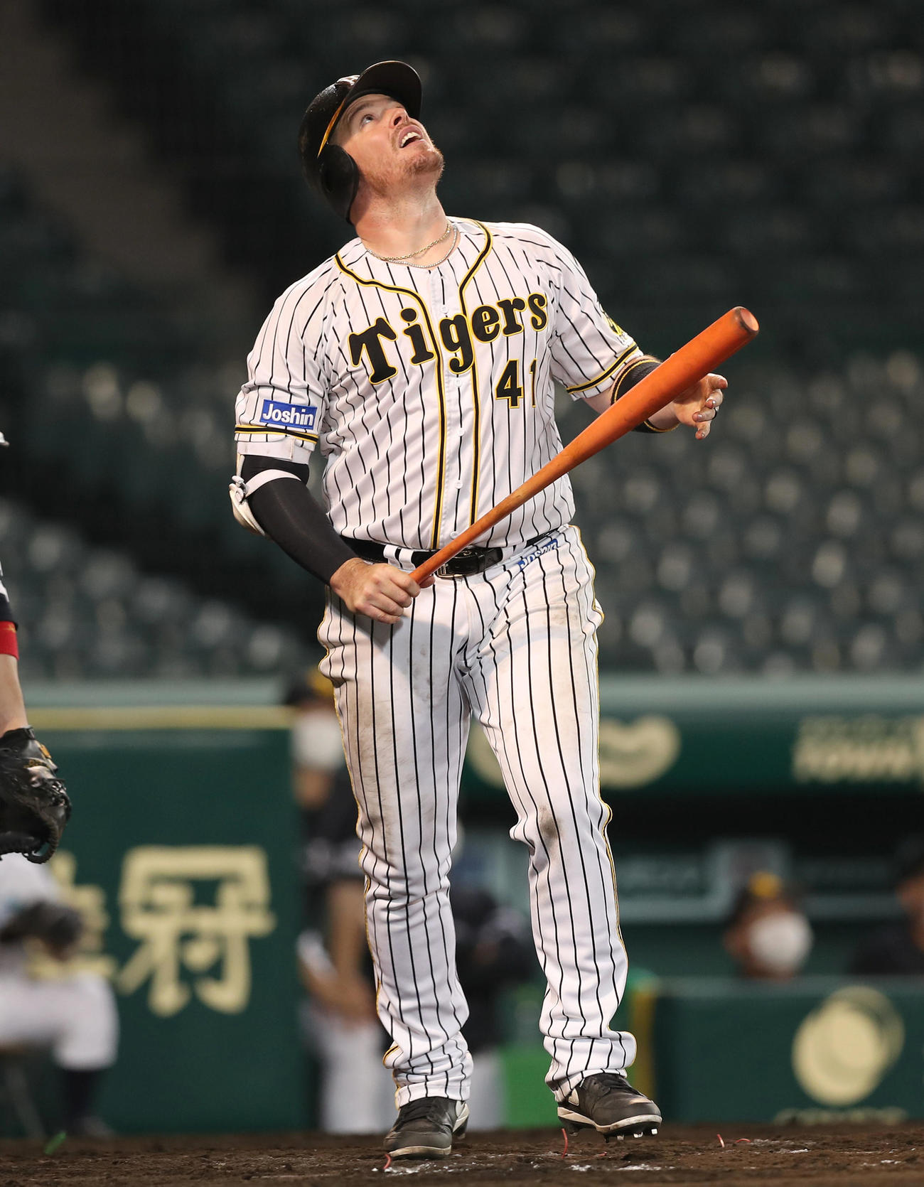 阪神対ソフトバンク　6回裏阪神2死、二飛に倒れるボーア（撮影・前田充）