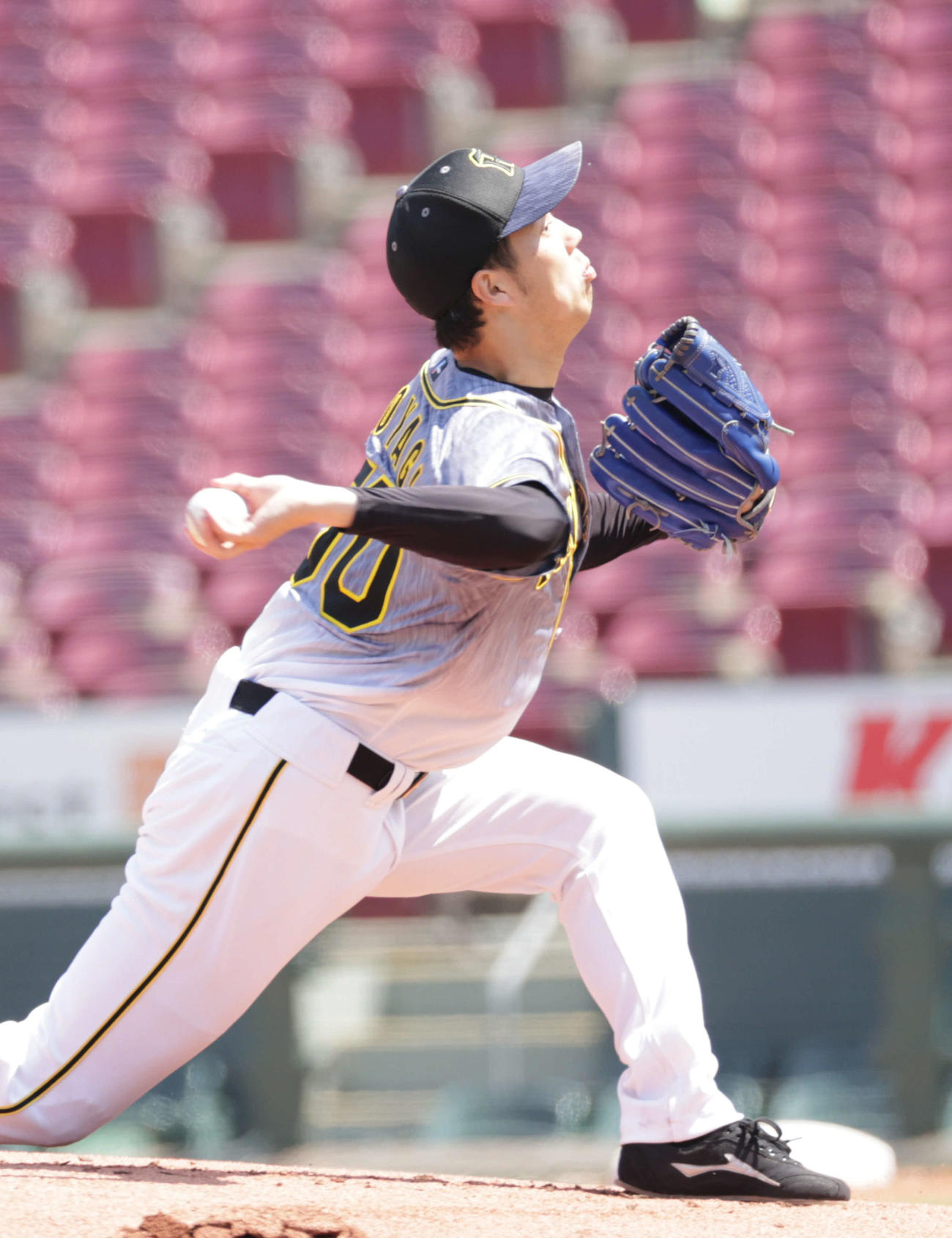 練習試合広島対阪神　阪神先発の青柳（撮影・加藤孝規）