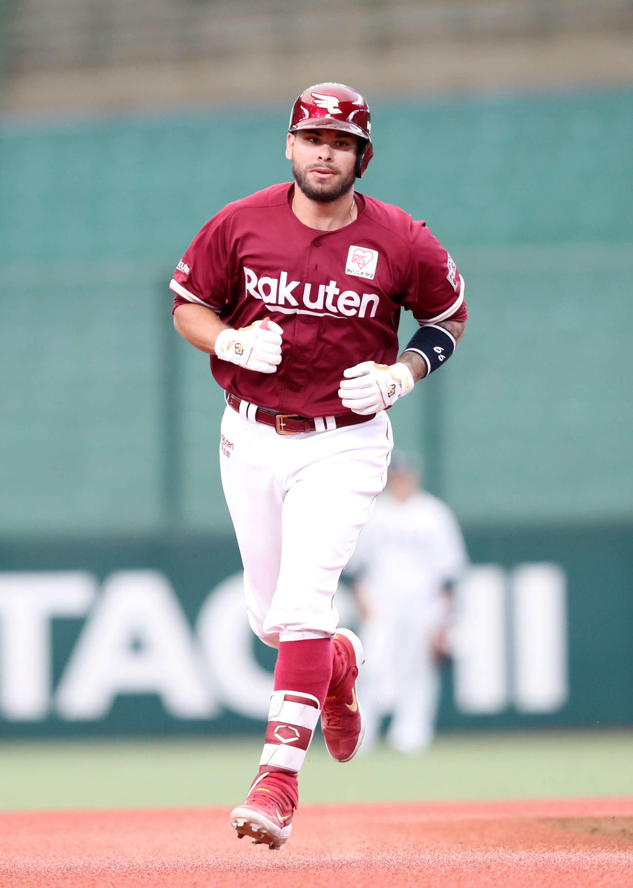 西武対楽天　4回表楽天2死二塁、ロメロは左越え本塁打を放つ（撮影・鈴木正人）