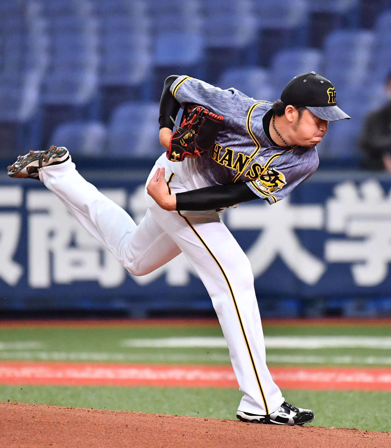 オリックス対阪神　阪神先発岩貞祐太（撮影・上田博志）