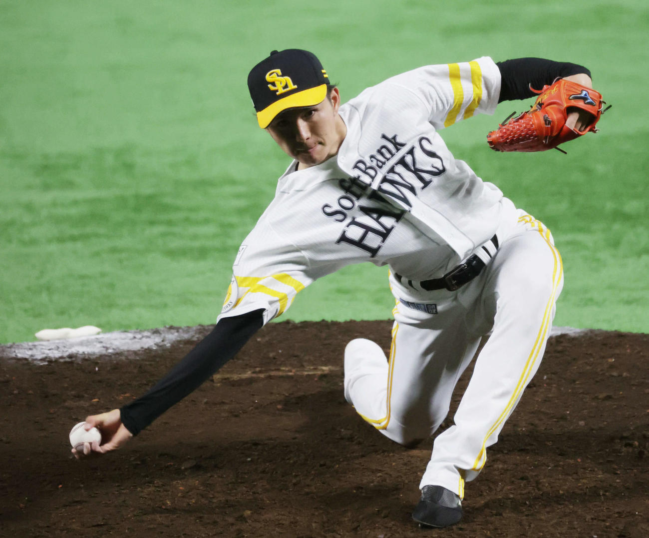 練習試合ソフトバンク対広島　7回表広島、ソフトバンク高橋礼（撮影・加藤孝規）